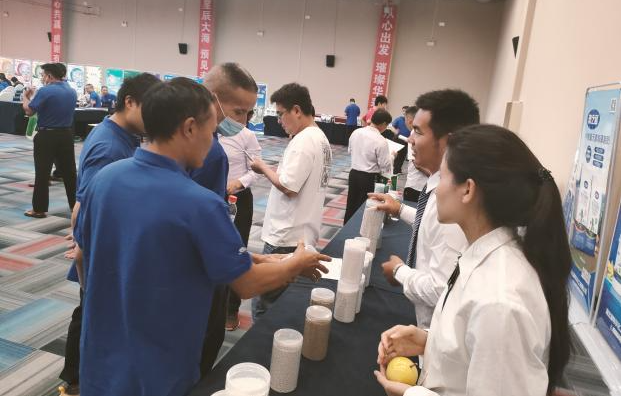 经销商了解产品1.jpg